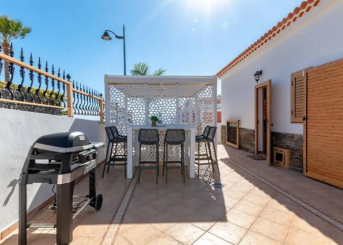 Anastasia Ii With Heated Pool Casa de Férias Puerto de Santiago (Tenerife)
