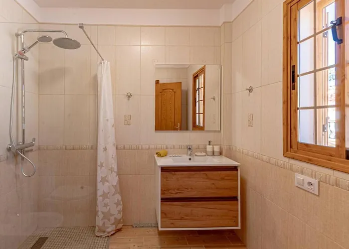 Ferienhaus Anastasia Ii With Heated Pool