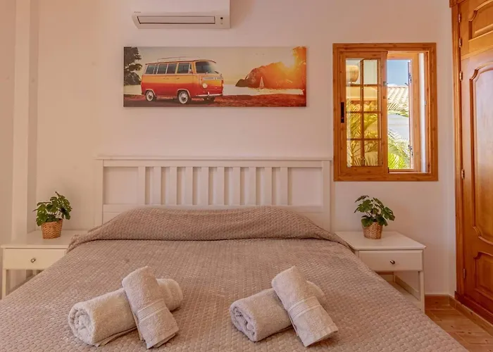 Casa de Férias Anastasia Ii With Heated Pool Puerto de Santiago (Tenerife)