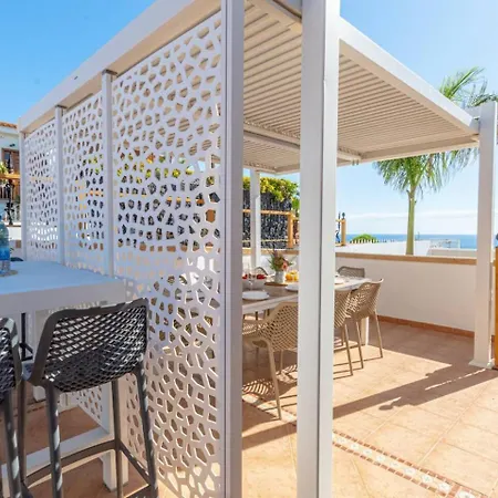 Anastasia Ii With Heated Pool Vakantiehuis *