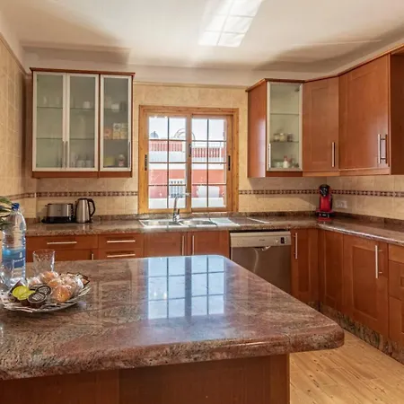 Anastasia Ii With Heated Pool