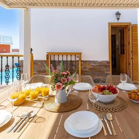 Vakantiehuis Anastasia Ii With Heated Pool