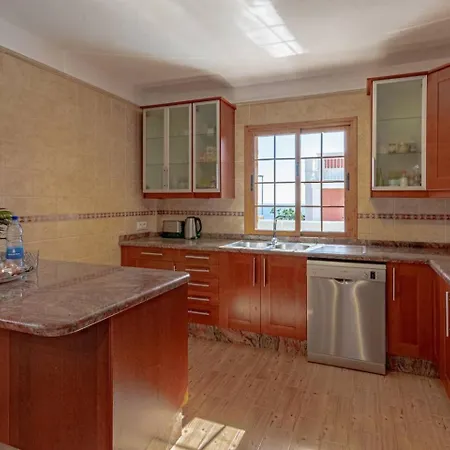 Anastasia Ii With Heated Pool * Puerto de Santiago (Tenerife)