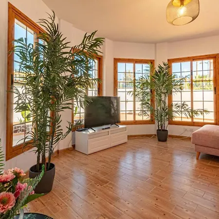 Anastasia Ii With Heated Pool *