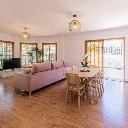 Anastasia Ii With Heated Pool