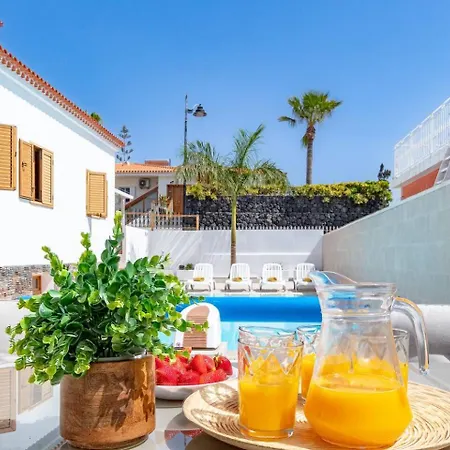 Vakantiehuis Anastasia Ii With Heated Pool *