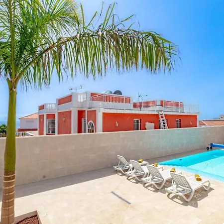 Vakantiehuis Anastasia Ii With Heated Pool *